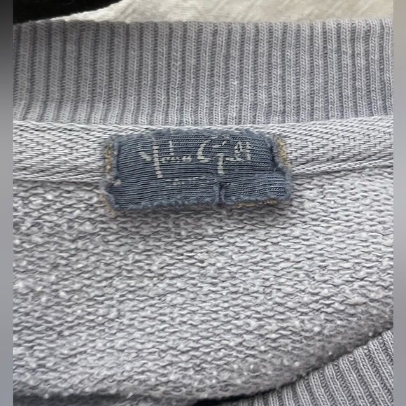 brandy melville malibu sweatshirt - Picture 2 of 5